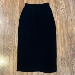 Susan Lawrence Pencil Skirt Size 4P Black